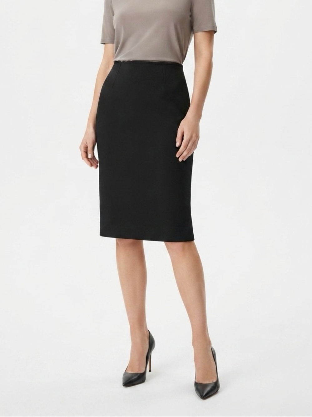 Yigal Azrouël Pencil Skirt Back Vent Matte Finish Black Size 6